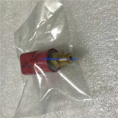 Sensor Tekanan Sakelar Distribusi Komatsu PC100-6 206-06-61130 Sensor Ekskavator
