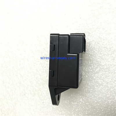 Mesin Pertanian V3800 V2003 Relai Mesin Kubota 15694-65992